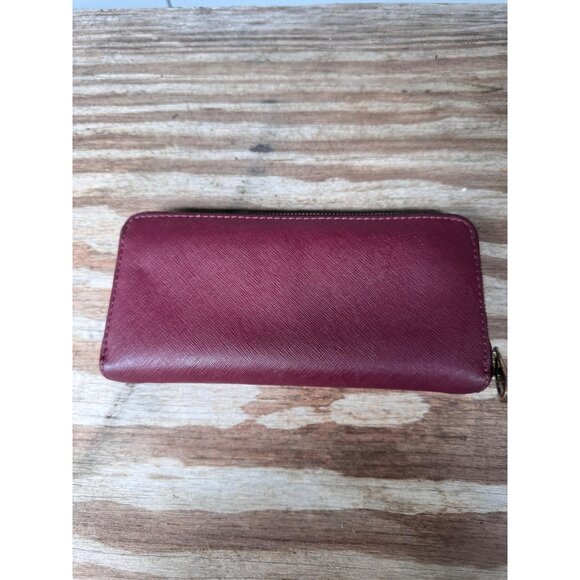 Michael Kors Burgundy Saffiano Leather Zip-Around Wallet With Gold Hardware & Mu - Picture 2 of 7